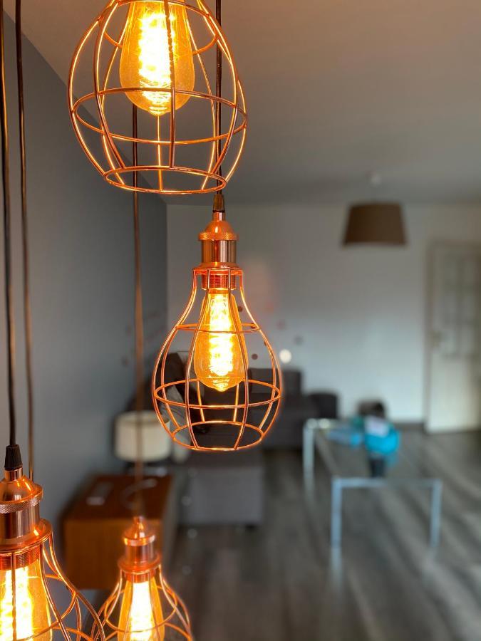 Tichnich Appartement - 2 Bedrooms - 1 Min Away From Train Station Annemasse Extérieur photo