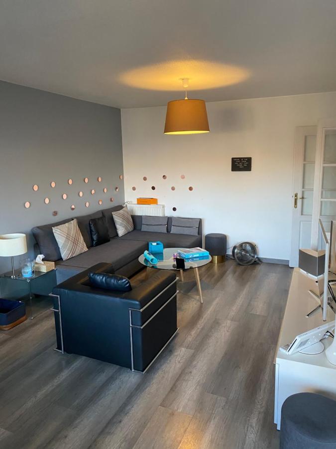 Tichnich Appartement - 2 Bedrooms - 1 Min Away From Train Station Annemasse Extérieur photo