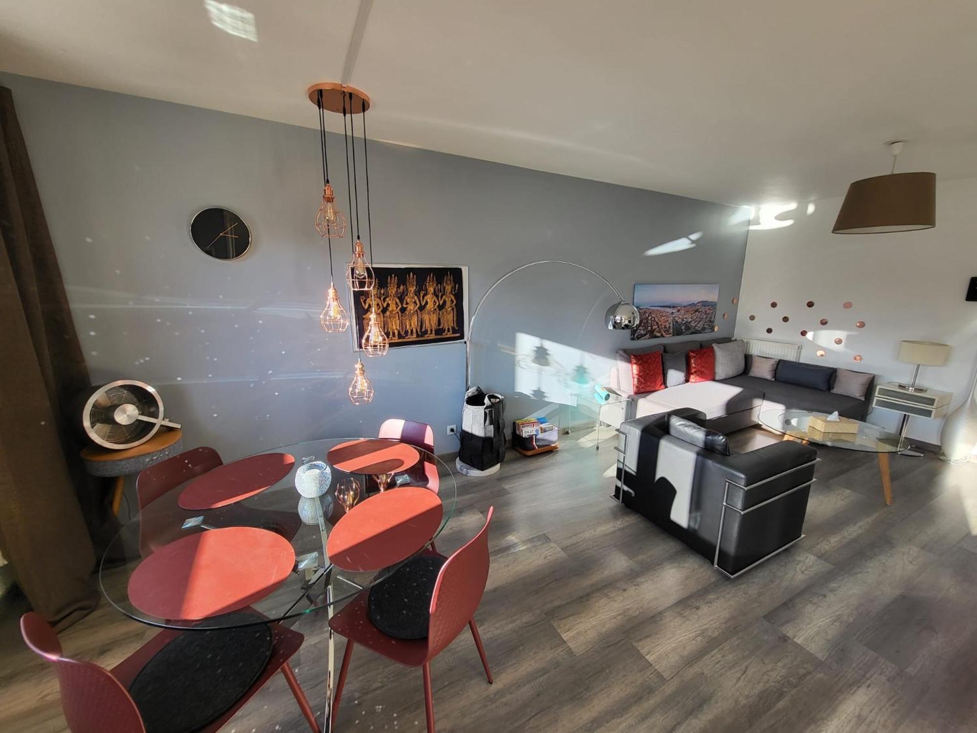 Tichnich Appartement - 2 Bedrooms - 1 Min Away From Train Station Annemasse Extérieur photo